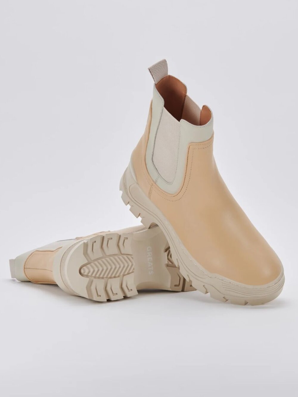 Greats The Hewes Boots Leather Round Toe Pull On Chelsea -Sand-